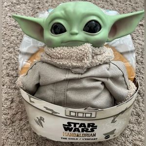 Disney Star Wars Mandalorian Baby Yoda Child Plush